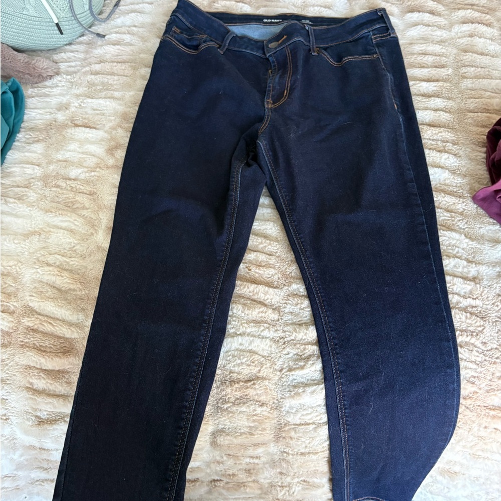 Old Navy Women's Skinny Jeans in Dark Indigo